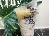 Nguyên liệu trôi nổi trong cốc trà sữa sang chảnh